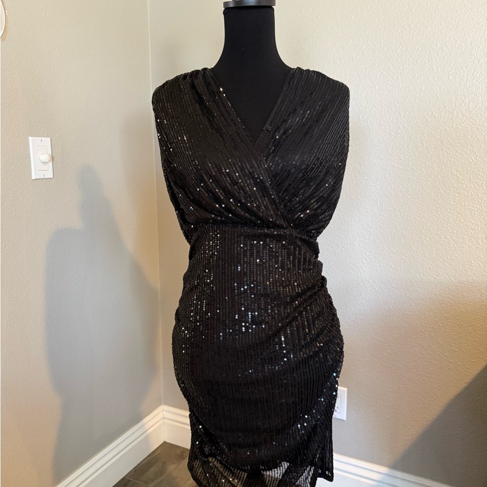 Grace Karin Black Ruched Bodycon Dress with V-Neck for Cocktail